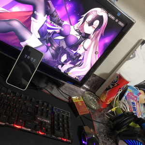 吃春药和自摩到高潮想要大鸡巴干BB的黄色片
